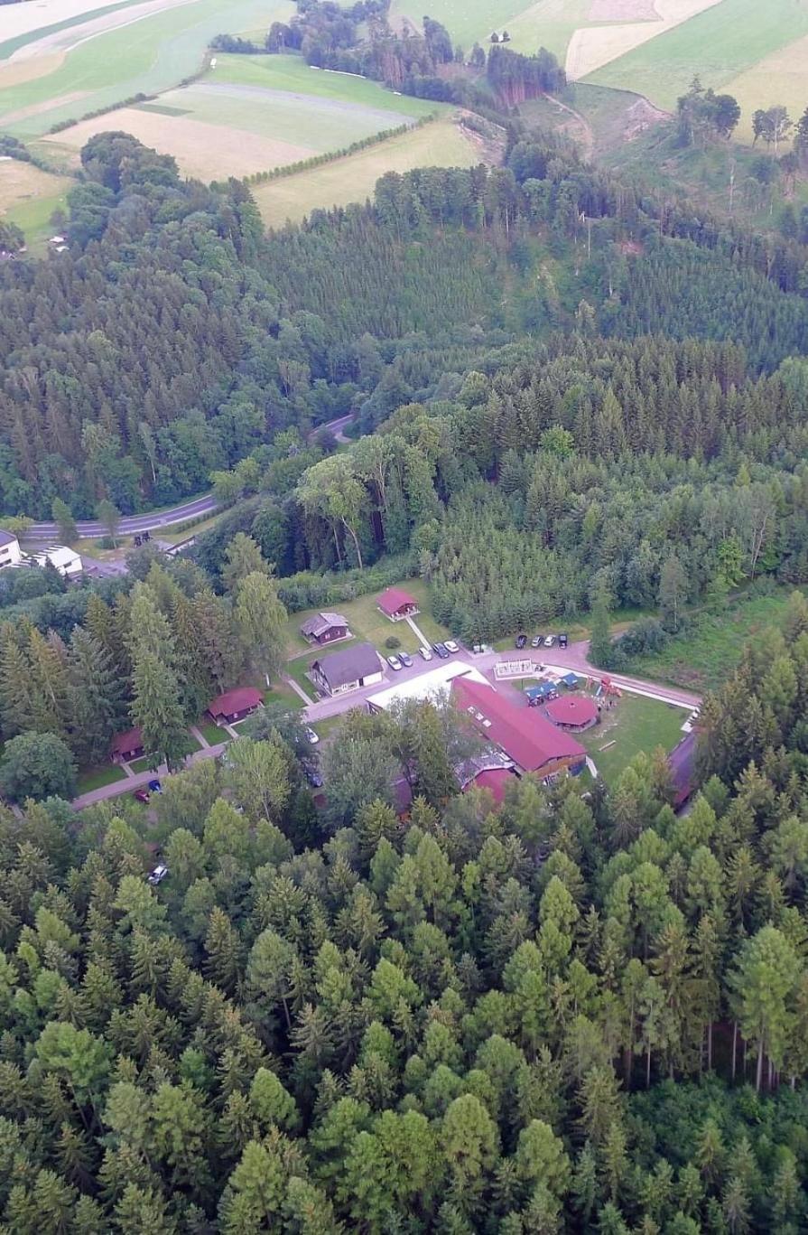 Chatovy Areal Zderina Police nad Metují Exterior foto